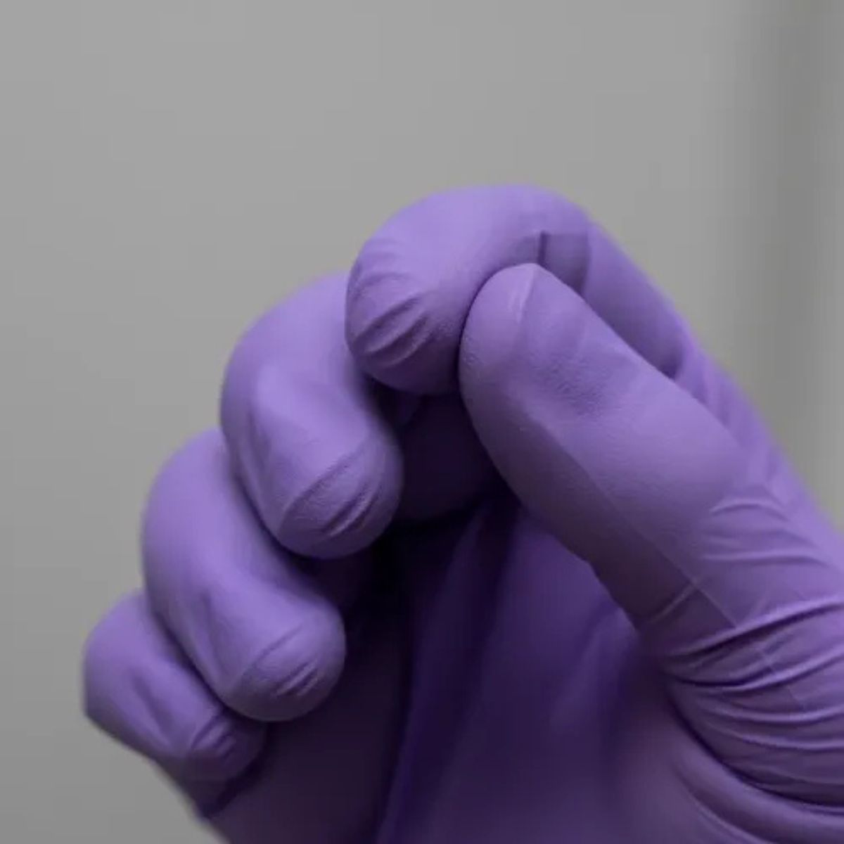 Luva de Procedimento Látex Roxa com Pó Unigloves 100 Unidades - M
